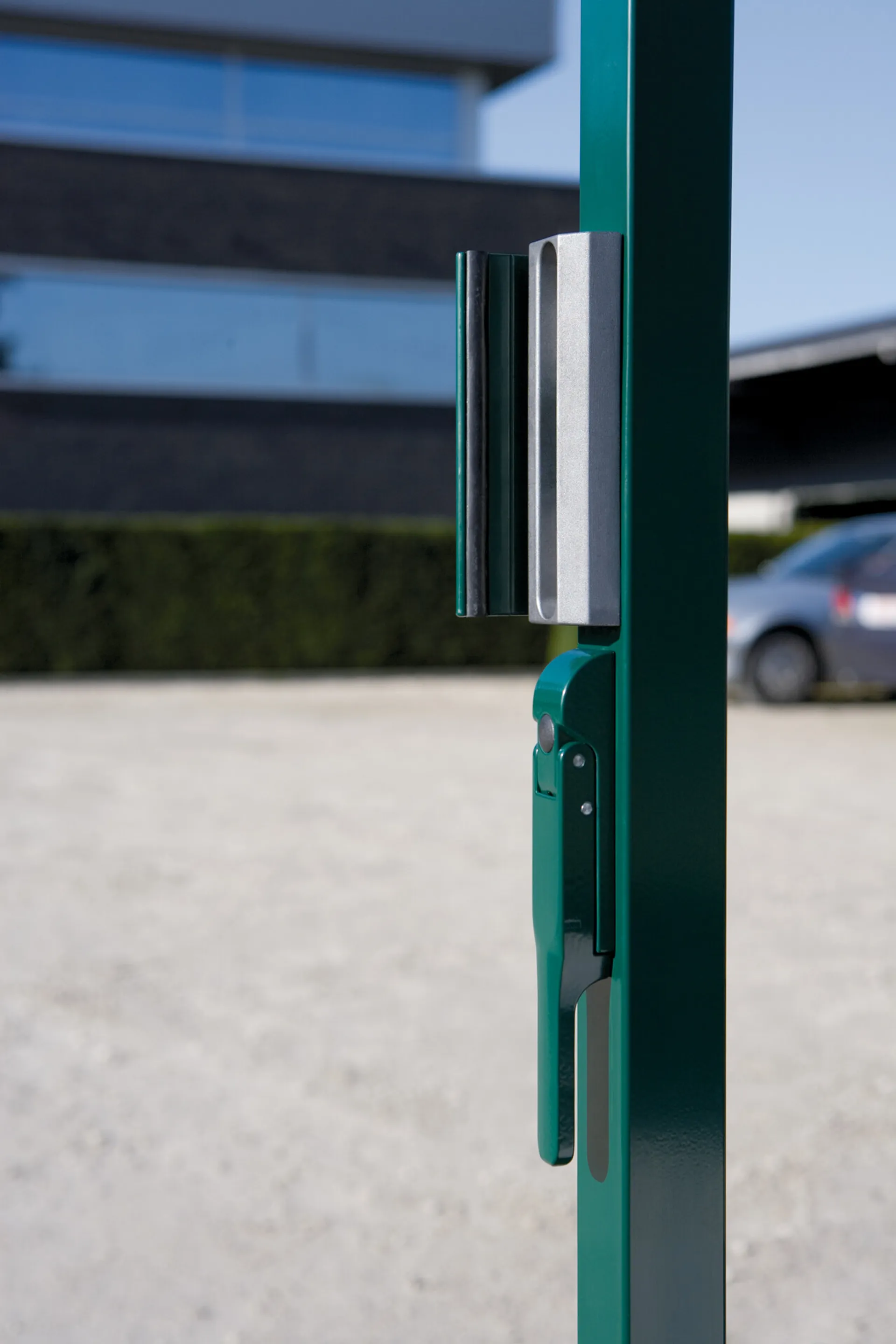 Suby Sakl  Closeup on Company Parking  1920px
